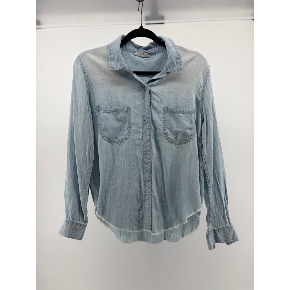 Elan Light Wash Chambray Oversized Denim Shirt, Button Up, Women's Size M S226